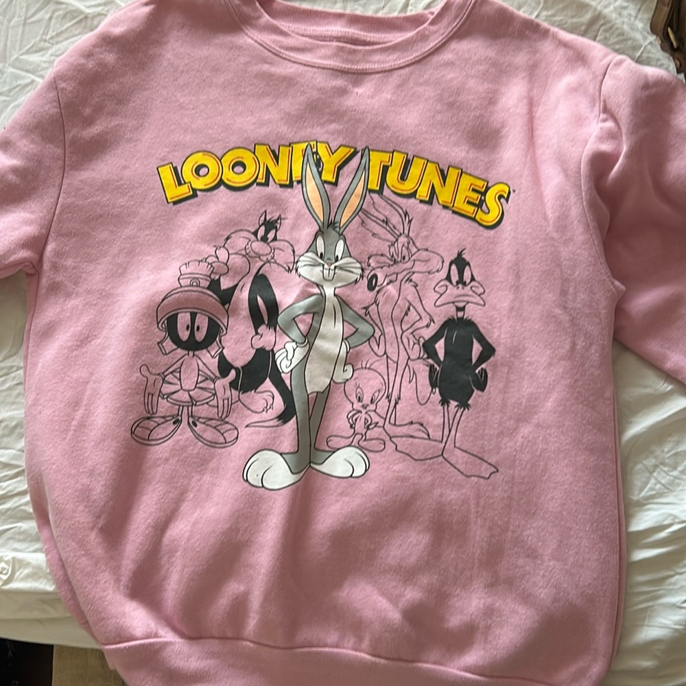 Sweatshirt